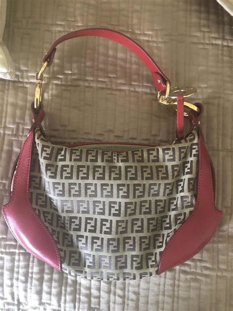 precio bolsa fendi|bolsa fendi original.